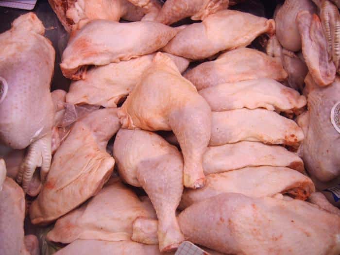 Grippe aviaire : alerte rouge pour les cuisses de poulet importées à Kaolack