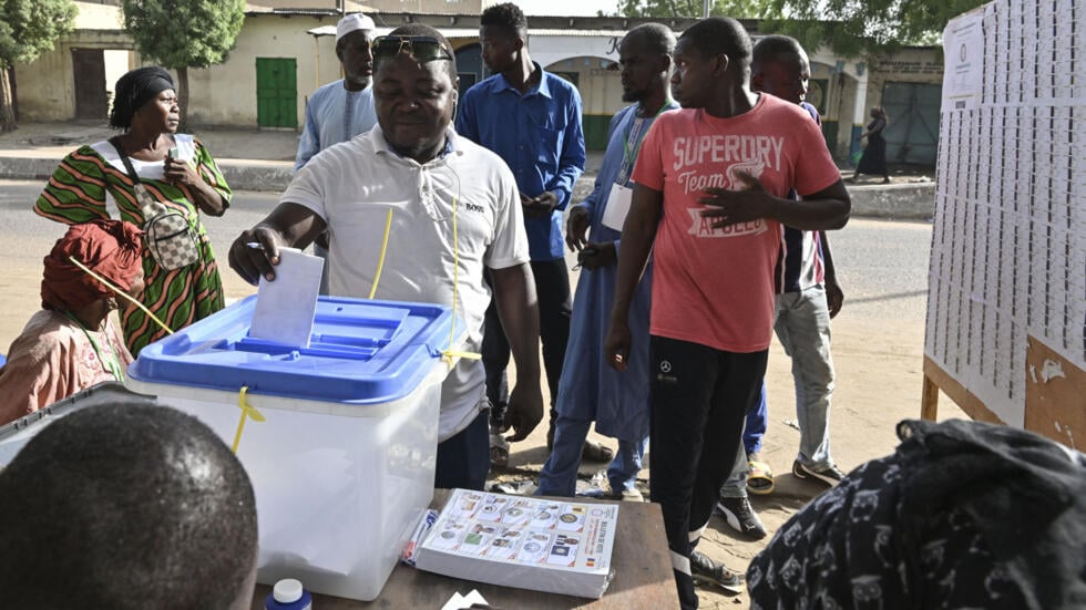Présidentielle au Tchad: 8,2 millions d'électeurs se sont rendus aux urnes ce lundi