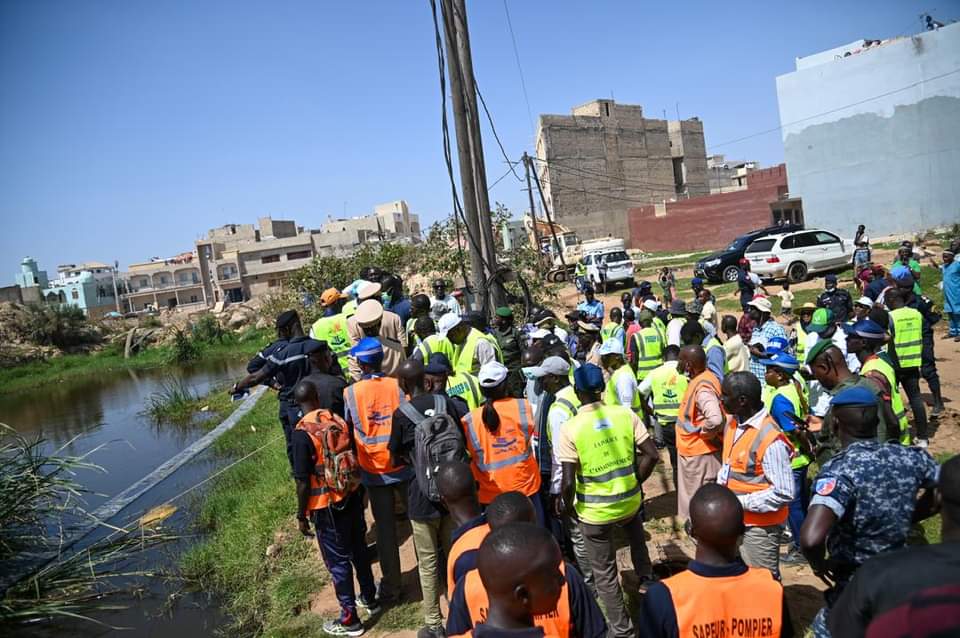 Progep 2 : Le ministre de l'assainissement en visite de chantier à Keur Massar