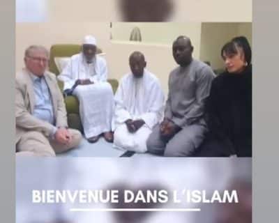 Ndiassane : Le Khalife convertit un chercheur belge à l’Islam