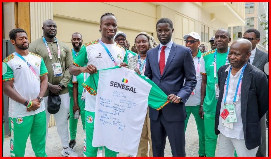 Village Olympique de Paris : Le Président Diomaye adresse un vibrant hommage aux athlètes Sénégalais