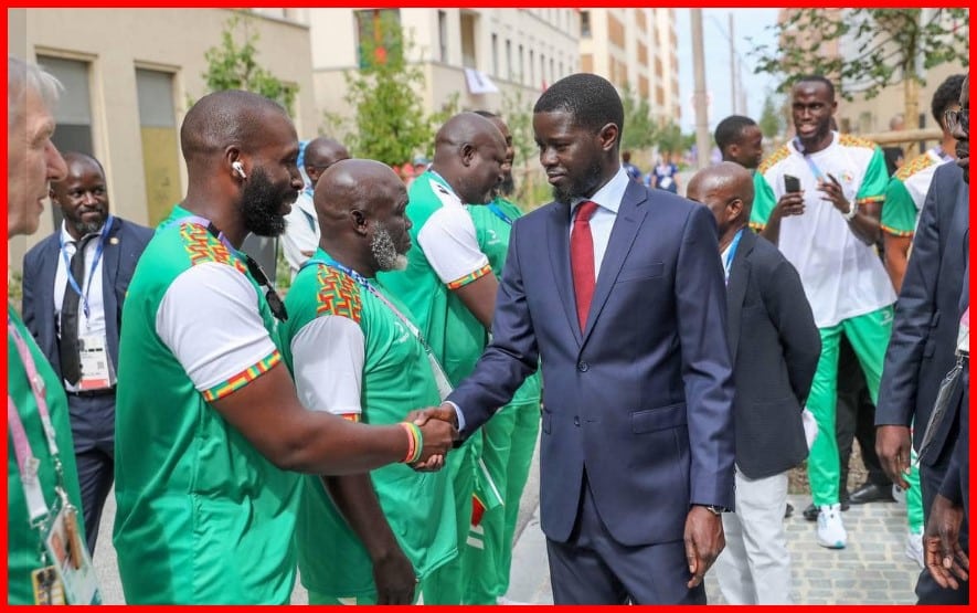 Village Olympique de Paris : Le Président Diomaye adresse un vibrant hommage aux athlètes Sénégalais