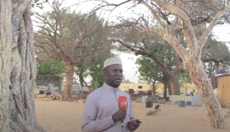 Vidéo-DECOUVERTE | Andoulaye : Imam Dramé présente les mystères du village de ses ancêtres
