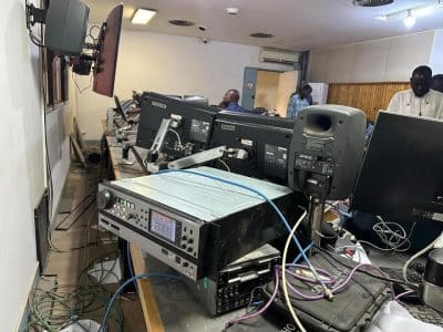 Non Diffusion JT 20h : "Un problème technique majeur a affecté notre console de son et notre serveur", (RTS)