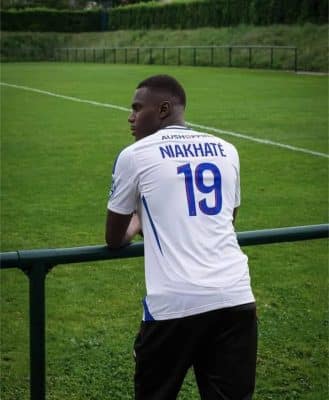 Officiel : Moussa Niakhaté s'engage avec l'Olympique Lyonnais jusqu'en 2028 (photos)