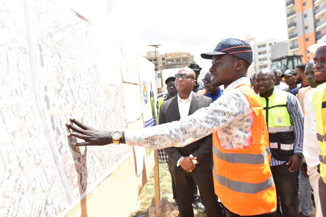Cité Keur Gorgui : Le Maire de Dakar procède au lancement des Travaux de Réhabilitation et d’Extension de la Voirie Urbaine