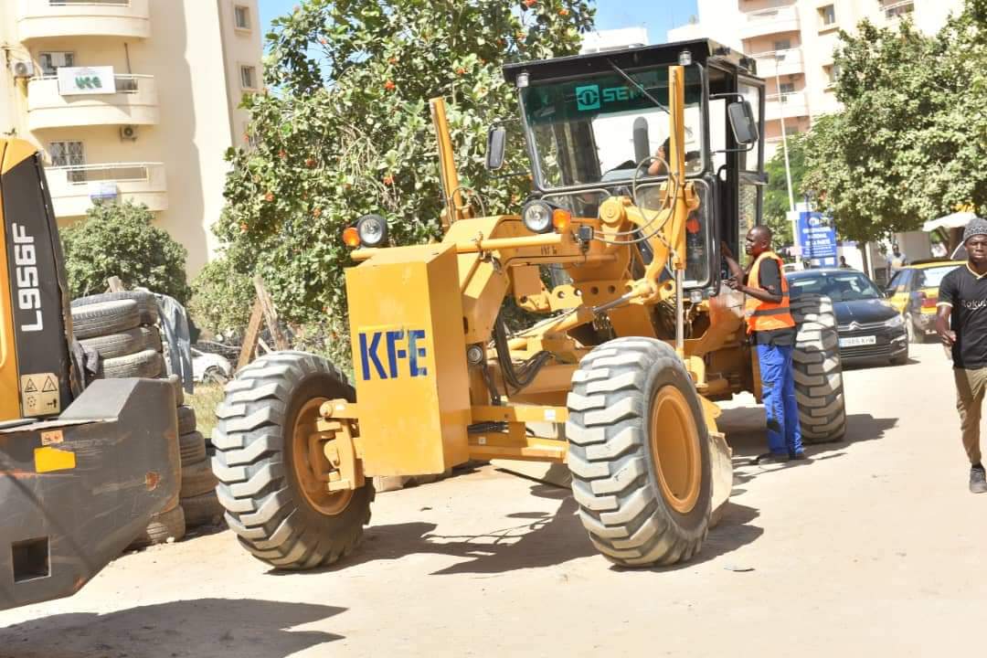 Cité Keur Gorgui : Le Maire de Dakar procède au lancement des Travaux de Réhabilitation et d’Extension de la Voirie Urbaine