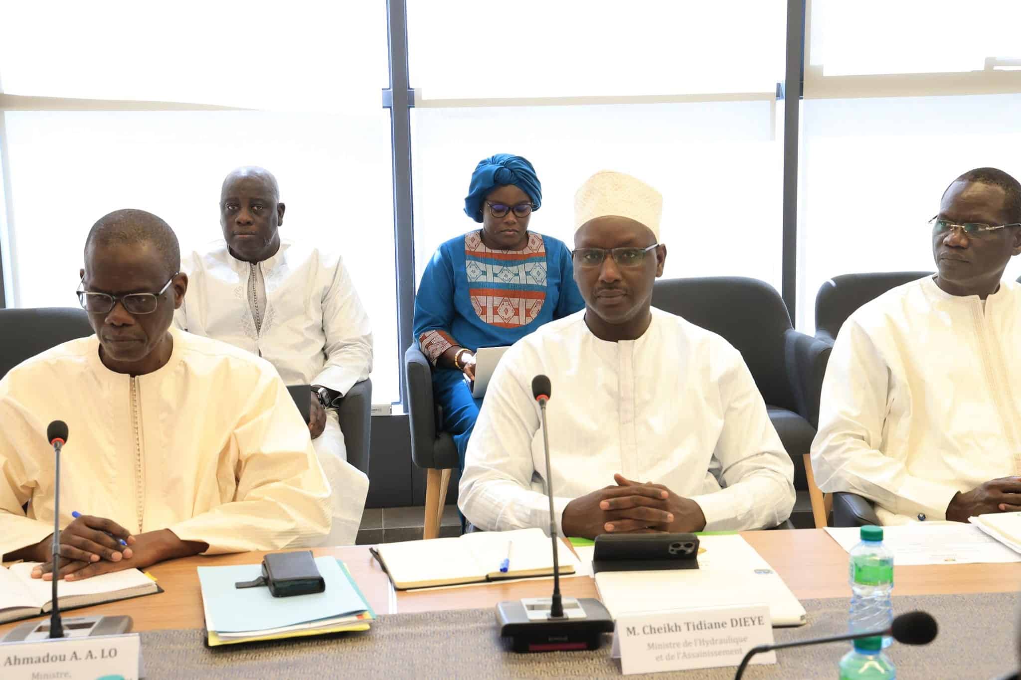 En images : Sonko préside le Conseil interministériel sur l'économie d'énergie, (Photos)