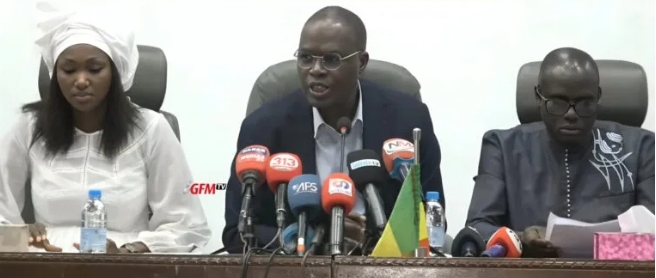 Loi interprétative : Le front de l'opposition ne sera pas à la manifestation du 2 avril