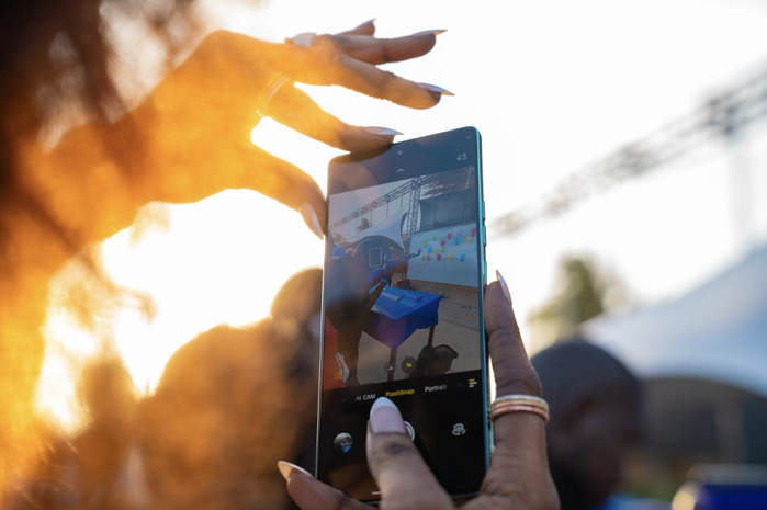 TECNO lance la série CAMON40 au Sénégal à la Place du Souvenir