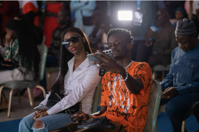 TECNO lance la série CAMON40 au Sénégal à la Place du Souvenir