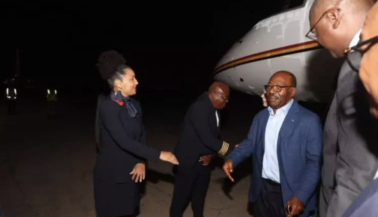 Gabon : La famille Bongo en exil en Angola