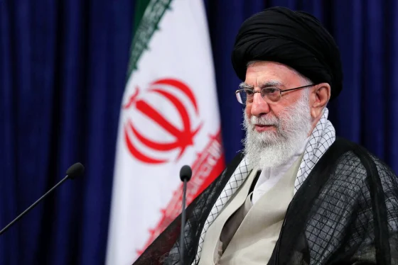 Qui est Ali Khamenei : l'homme fort de l'Iran ?