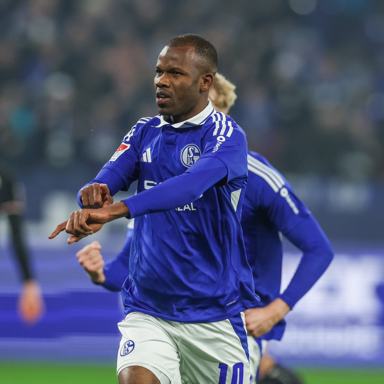 Pape Meïssa Ba vers un départ de Schalke 04 ?