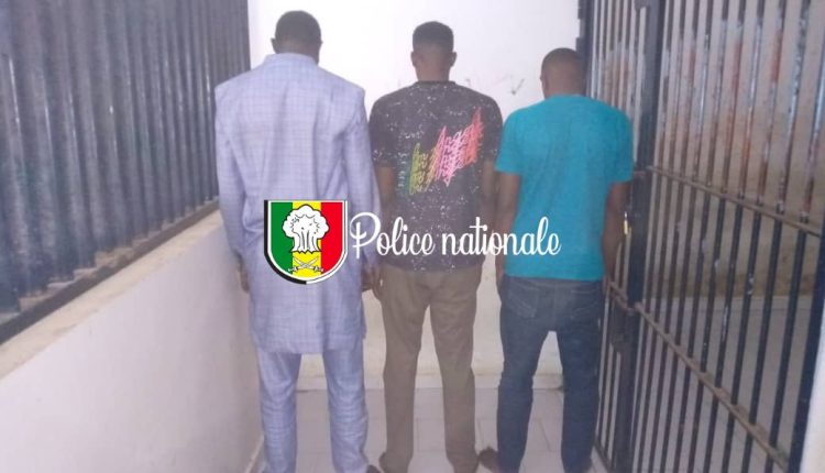 Parcelles Assainies : trois faux policiers et un marabout arrêtés pour escroquerie