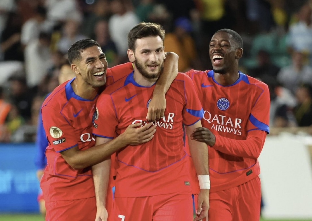 PSG – SCO : João Neves de retour, Kvaratskhelia forfait