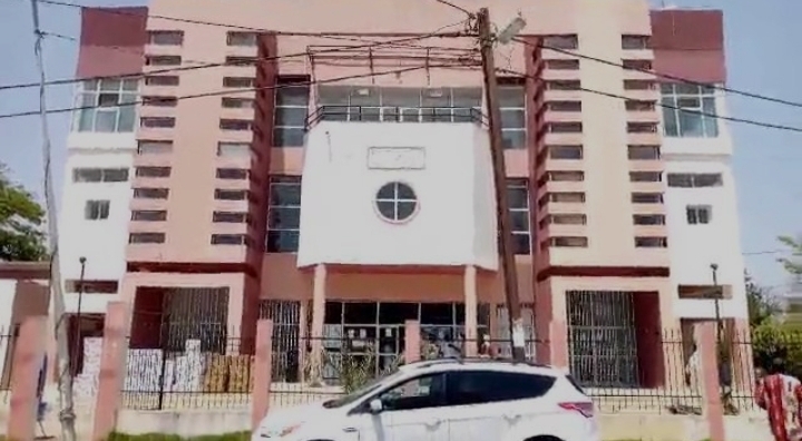 Ziguinchor : 10 agents de la mairie arrêtés pour destruction de biens appartenant à autrui