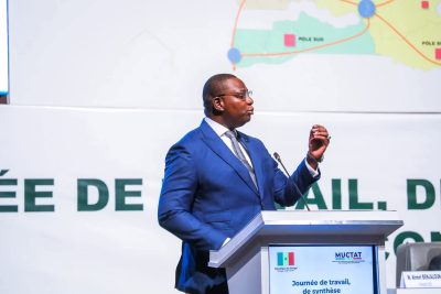 Sénégal : Moussa Balla Fofana mène une concertation nationale autour des huit pôles-territoires
