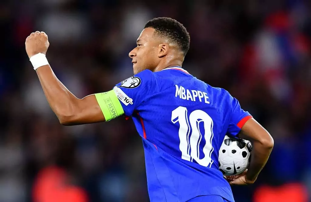 Kylian Mbappé rassure après sa blessure : aucune lésion grave détectée