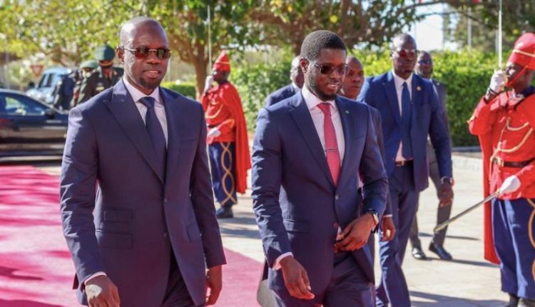 Réunion nocturne au Palais : Le Président Diomaye Faye et Sonko se sont rencontrés (Babacar Touré Kéwoulo)