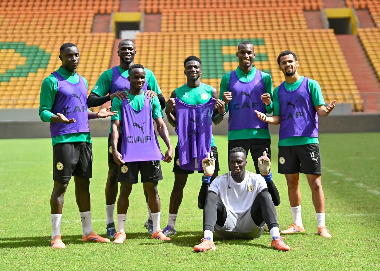 CAN 2025 : première séance d’entraînement des Lions à huis clos à Tanger
