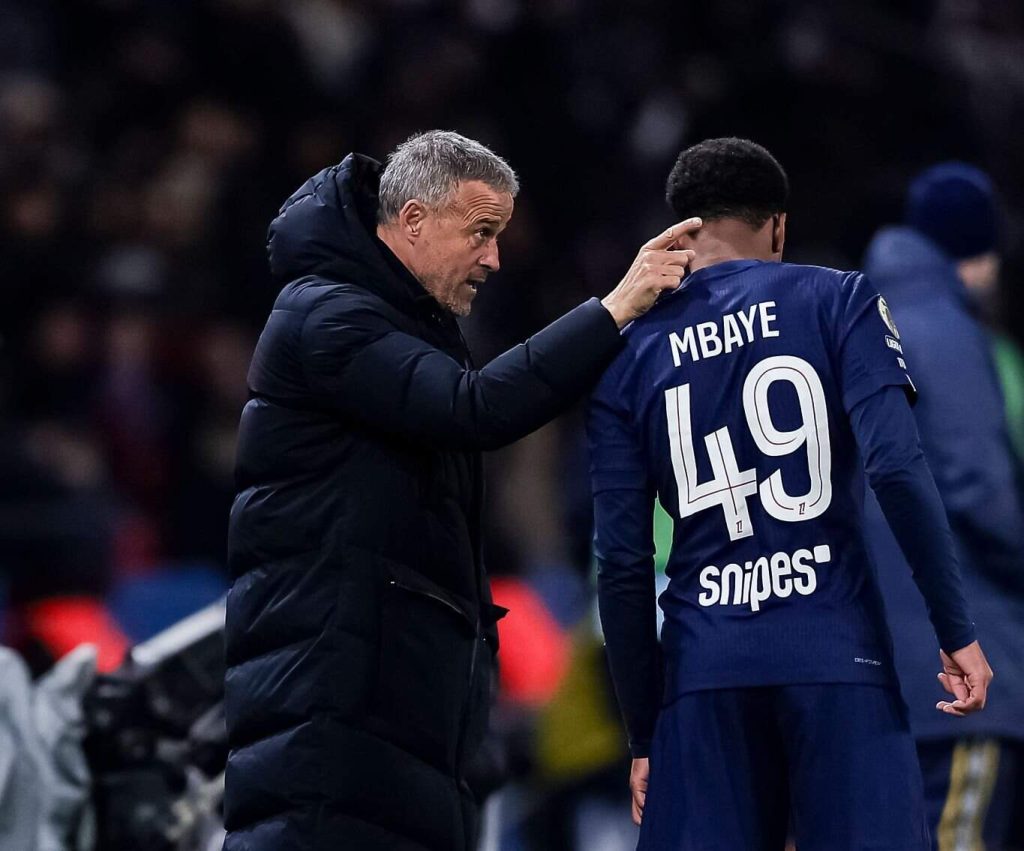 Luis Enrique encourage I. Mbaye : « Je suis content qu’il puisse jouer la CAN »