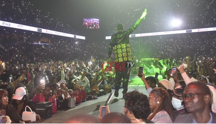 Grand Bal 2026 : Youssou Ndour fait vibrer le Dakar Arena !