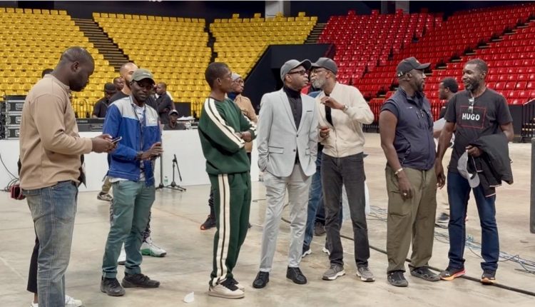 Grand Bal du 3 janvier : Youssou Ndour inspecte les derniers préparatifs