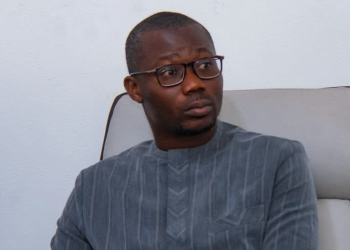 Contentieux administratif : le maire Adama Sarr annonce une saisine de la justice contre le MFB