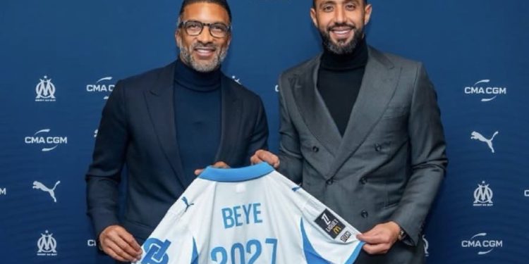 Habib Beye assume : « À Marseille, on est vite sanctionné par le public »