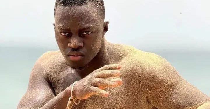 Épaule déboîtée Face à Bou Siteu : Fils de Tigre va s’éloigner de l’arène pour au moins 06 mois…