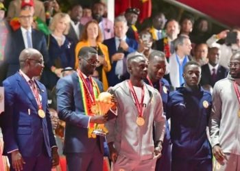 75 millions, terrains de 1500 m² : les Lions, le Staff technique et la délégation n&rsquo;ont pas encore touché les promesses de Diomaye (Info Les Échos)