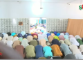 (Vidéo) – la Prière à la grande mosquée de l’UCAD dirigée par l’imam Oumar Sall