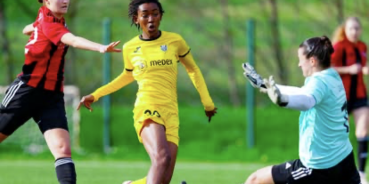 Ligue féminine slovène : quadruplé de l’internationale sénégalaise Khadija Badio