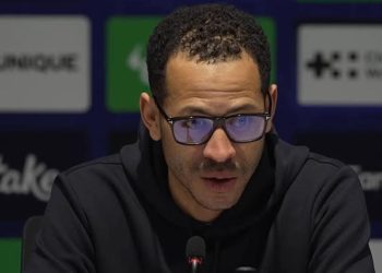 Liam Rosenior après la défaite de Chelsea face à Everton : « C’est un moment DÉCEVANT pour l’équipe »