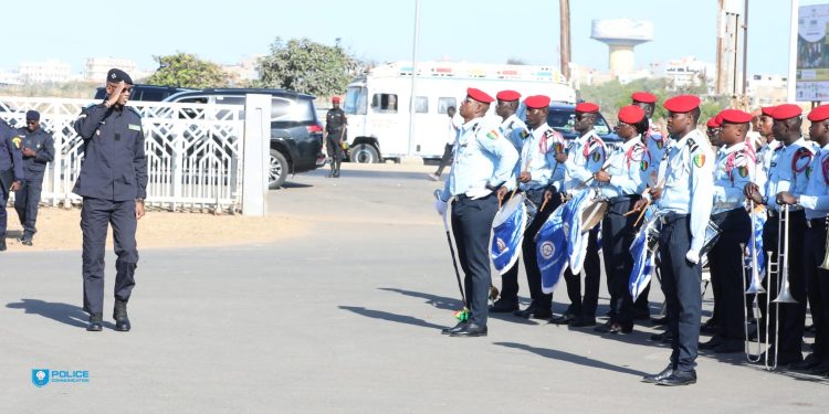 Préparatifs du 4 avril : Le DGPN, l’Inspecteur Général de Police Mame Seydou NDOUR, inspecte les troupes