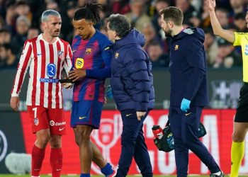 Mauvaise nouvelle pour le FC Barcelone, Koundé absent plusieurs semaines