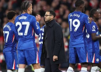 Liam Rosenior réaffirme sa confiance en Mamadou Sarr “Il reviendra, j’en suis sûr”