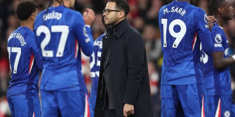 Liam Rosenior réaffirme sa confiance en Mamadou Sarr “Il reviendra, j’en suis sûr”