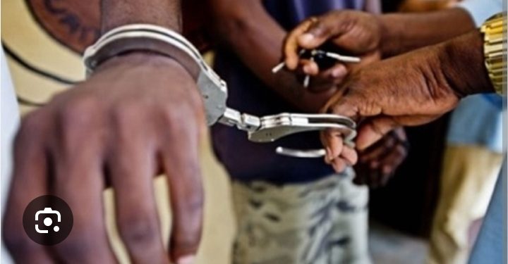 « Bébé, je veux qu&rsquo;on soit ensemble discrètement » : ce message a perdu Bathie Niass