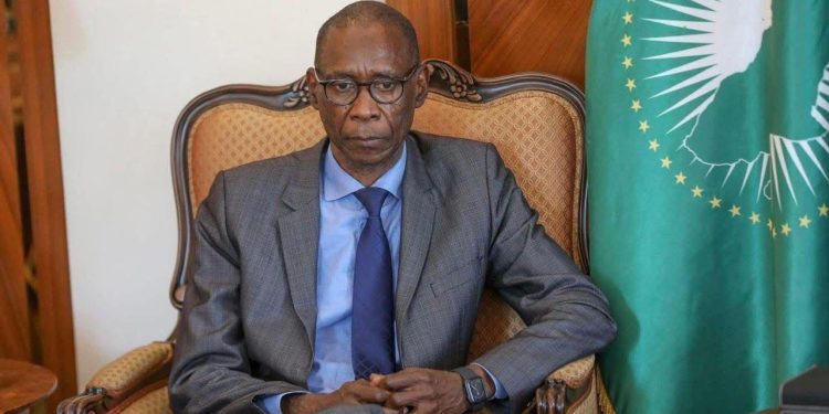 M0rt l’ayatollah Ali Khamenei : Cheikh Niang a présenté les condoléances du Sénégal à l’ambassade d’Iran