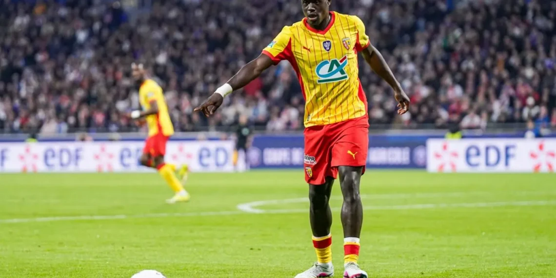 Football : Malang Sarr choisit de représenter le Sénégal