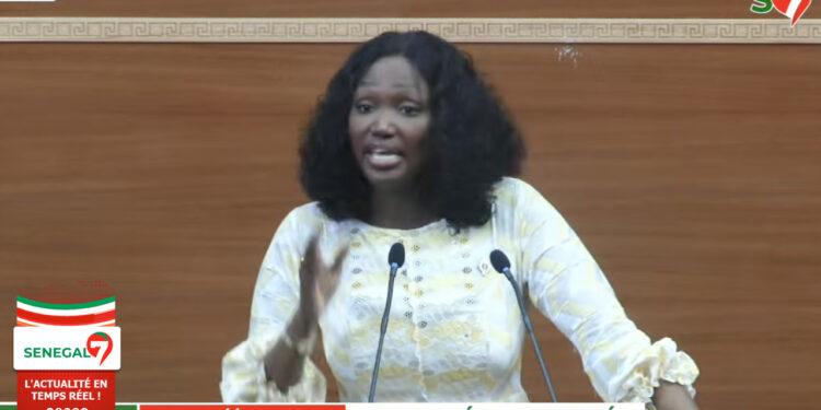Anta Babacar aux députés de Pastef « Vous êtes suspect, vous êtes louche, vous devenez dangereux » (Vidéo)
