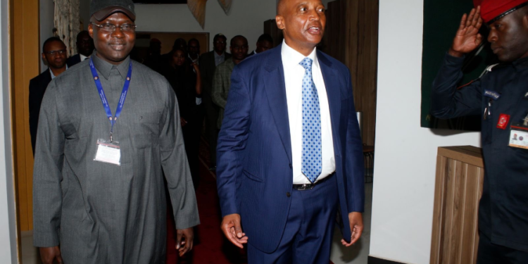 CAF : Dr Patrice Motsepe est arrivé à Dakar