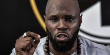 Kemi Seba arrêté en Afrique du Sud, une extradition en cours