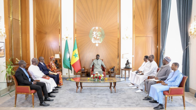 Centenaire de Me Wade : Le Président Bassirou Diomaye Faye reçoit une délégation du PDS