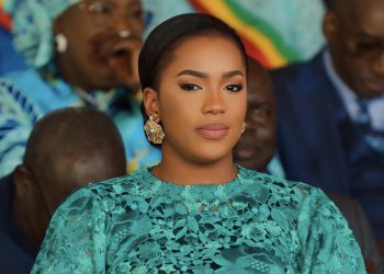 Célébration de l’indépendance du Sénégal : Réaction de la Première Dame Absa Faye !