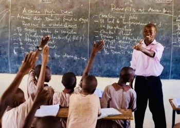 Éducation : Vers la régularisation de la situation des enseignants décisionnaires