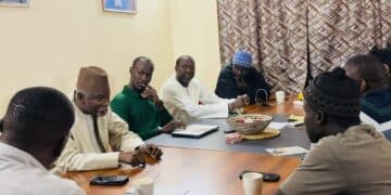 Taxaw Saytu : Y EN A MARRE rencontre Aly Ngouille Ndiaye et PDF