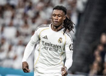 « Force à toi Eduardo » : Le journaliste Malick Traoré exprime son soutien à Camavinga